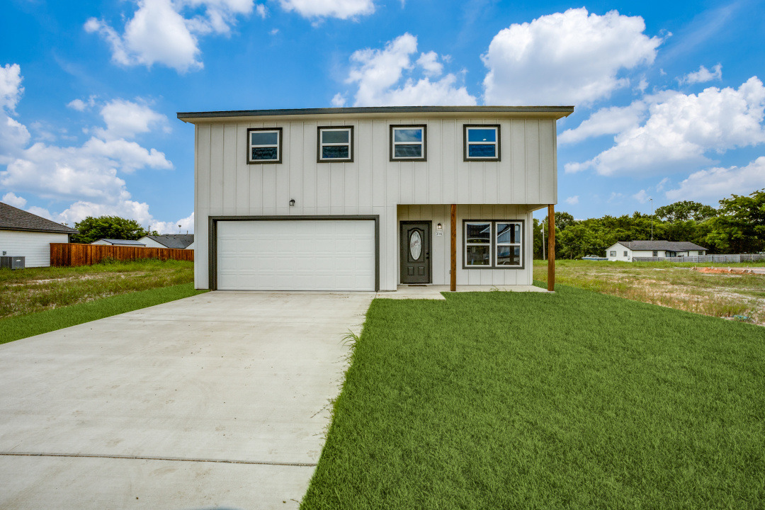 316_NHelton_JPFindley-2_CD_0422_02