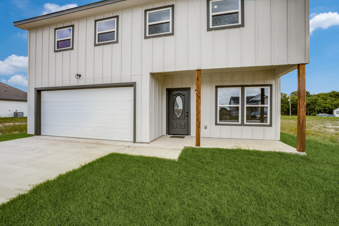 316_NHelton_JPFindley-3_CD_0422_03