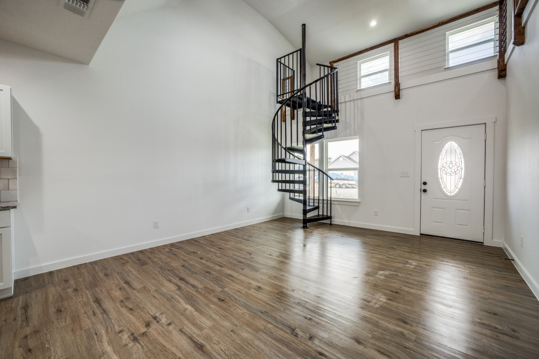 316_NHelton_JPFindley-4_CD_0422_04