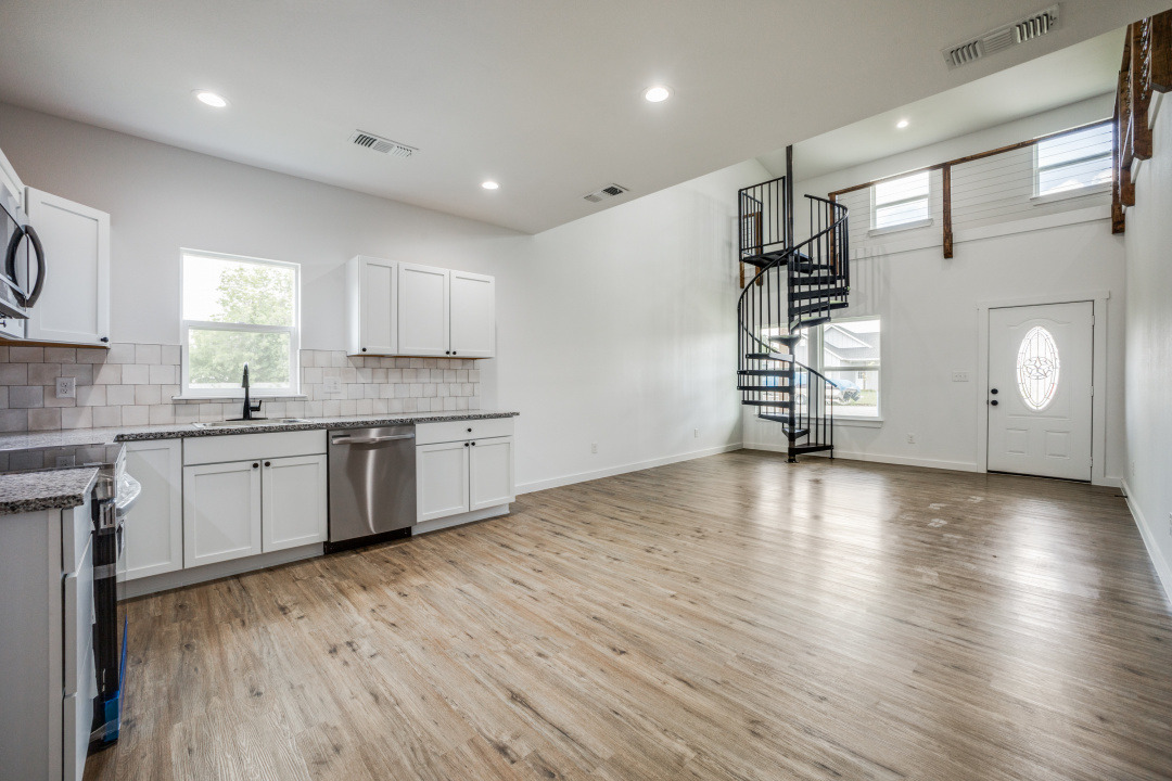 316_NHelton_JPFindley-6_CD_0422_06