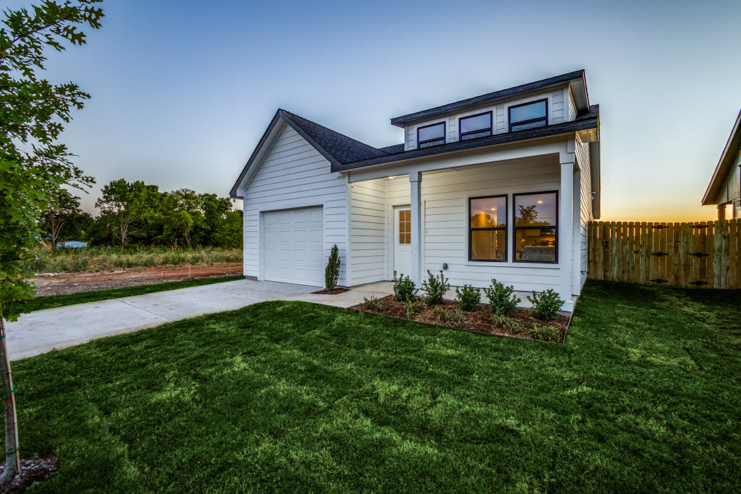 317_NHelton_JPFindley-02