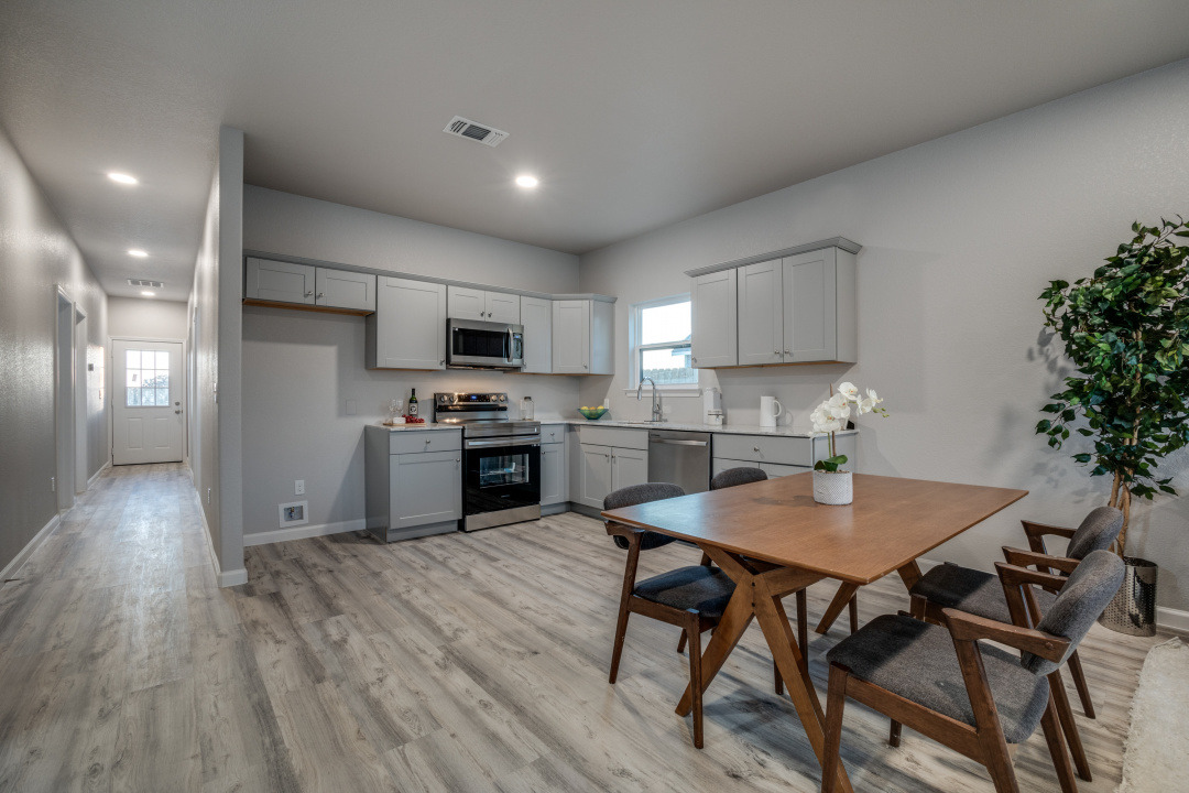 317_NHelton_JPFindley-09