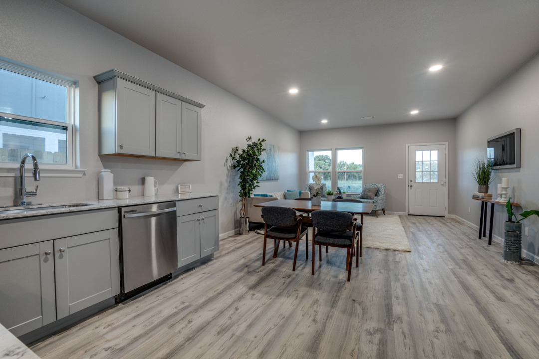 317_NHelton_JPFindley-11