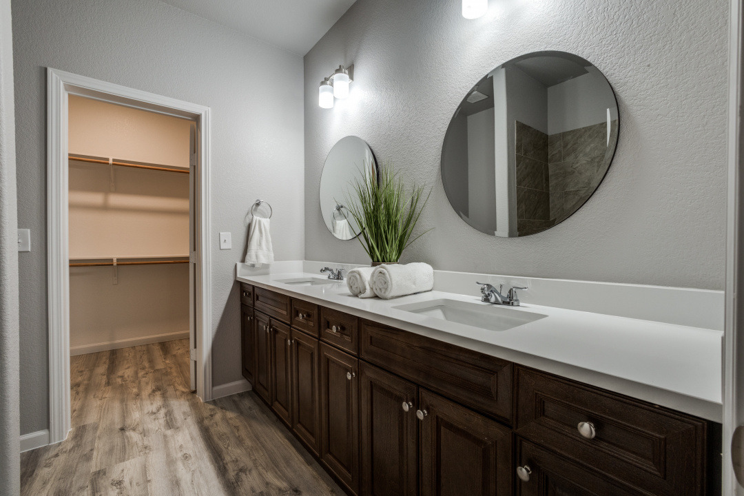 317_NHelton_JPFindley-15