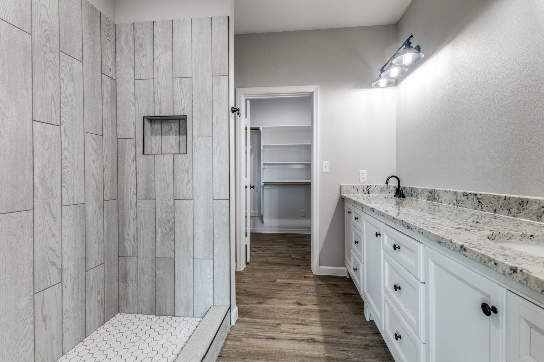 323_NMain_JPFindley_25-JR-014-230519